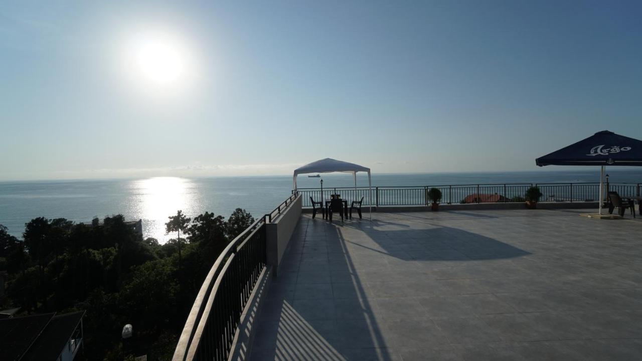 Guest House Etm Makhinjauri Ngoại thất bức ảnh