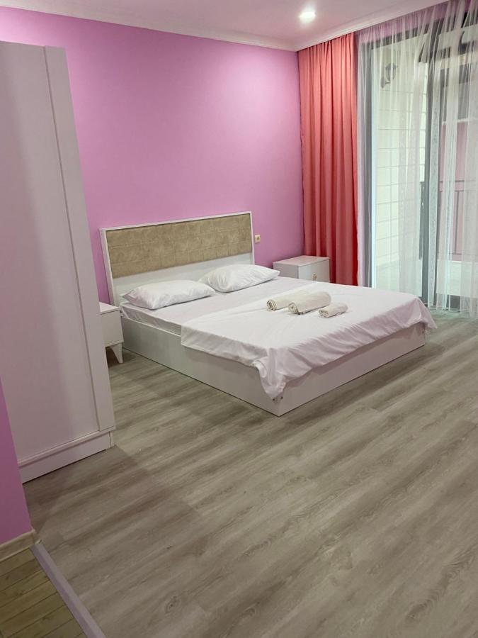 Guest House Etm Makhinjauri Ngoại thất bức ảnh