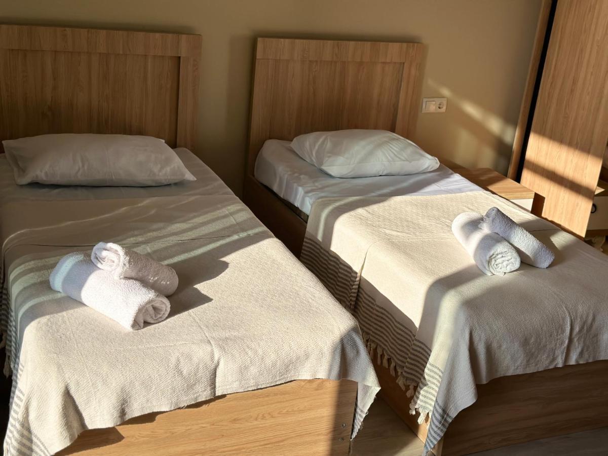 Guest House Etm Makhinjauri Ngoại thất bức ảnh