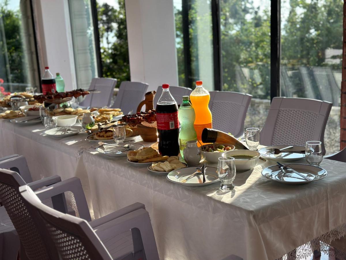 Guest House Etm Makhinjauri Ngoại thất bức ảnh