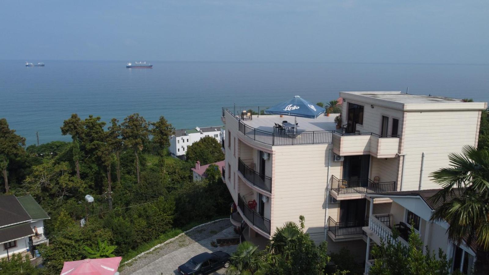 Guest House Etm Makhinjauri Ngoại thất bức ảnh